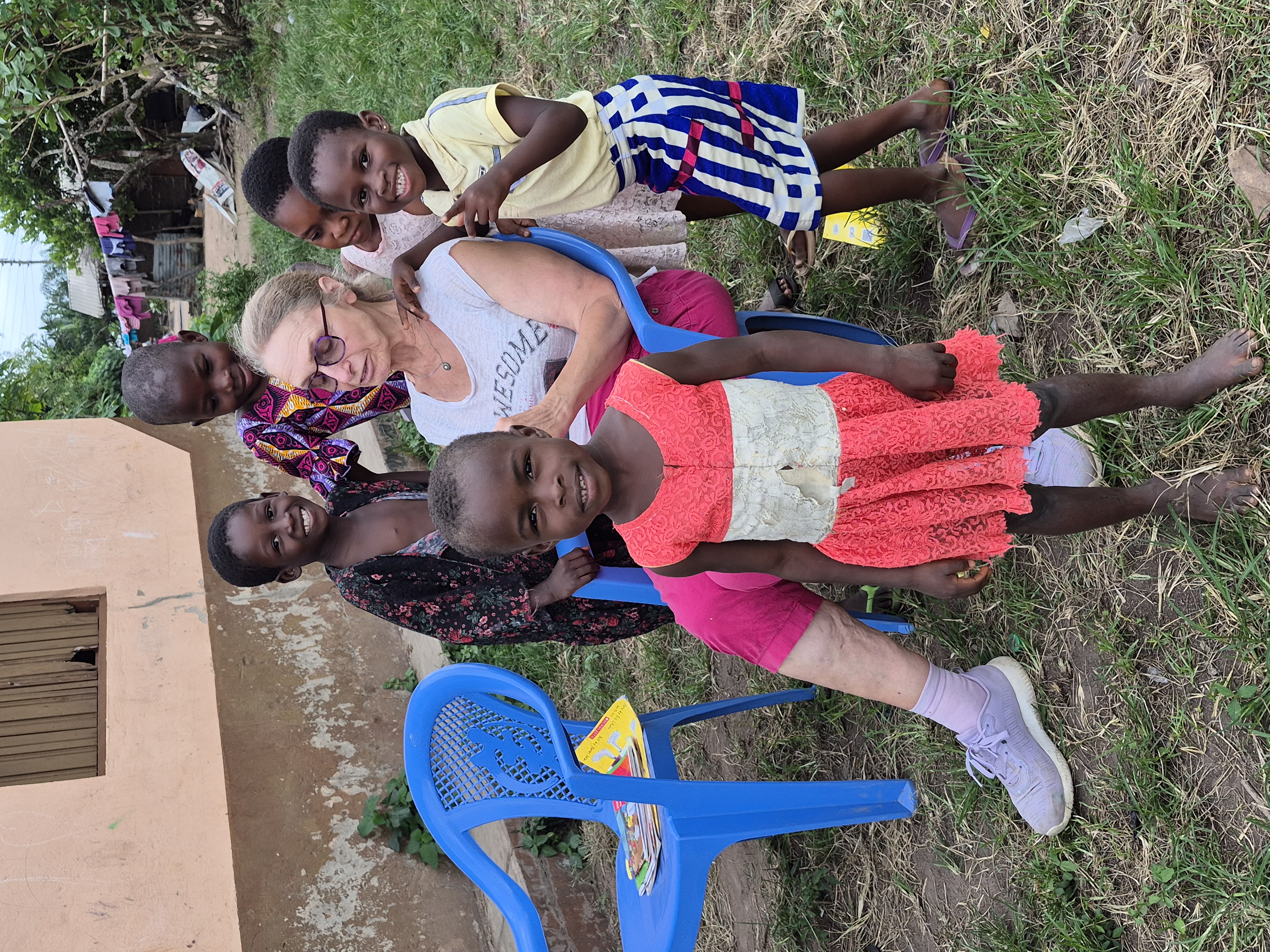 Shireen Whitmore and Bill Houston - Volunteer from Canada